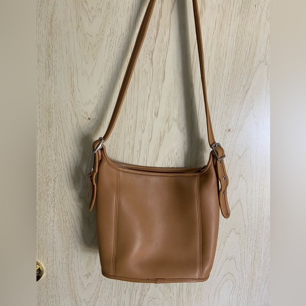 COACH Vintage Slim Duffle Sac Camel Tan STUNNING ORIGINAL CONDITION 9816 - Picture 7 of 12